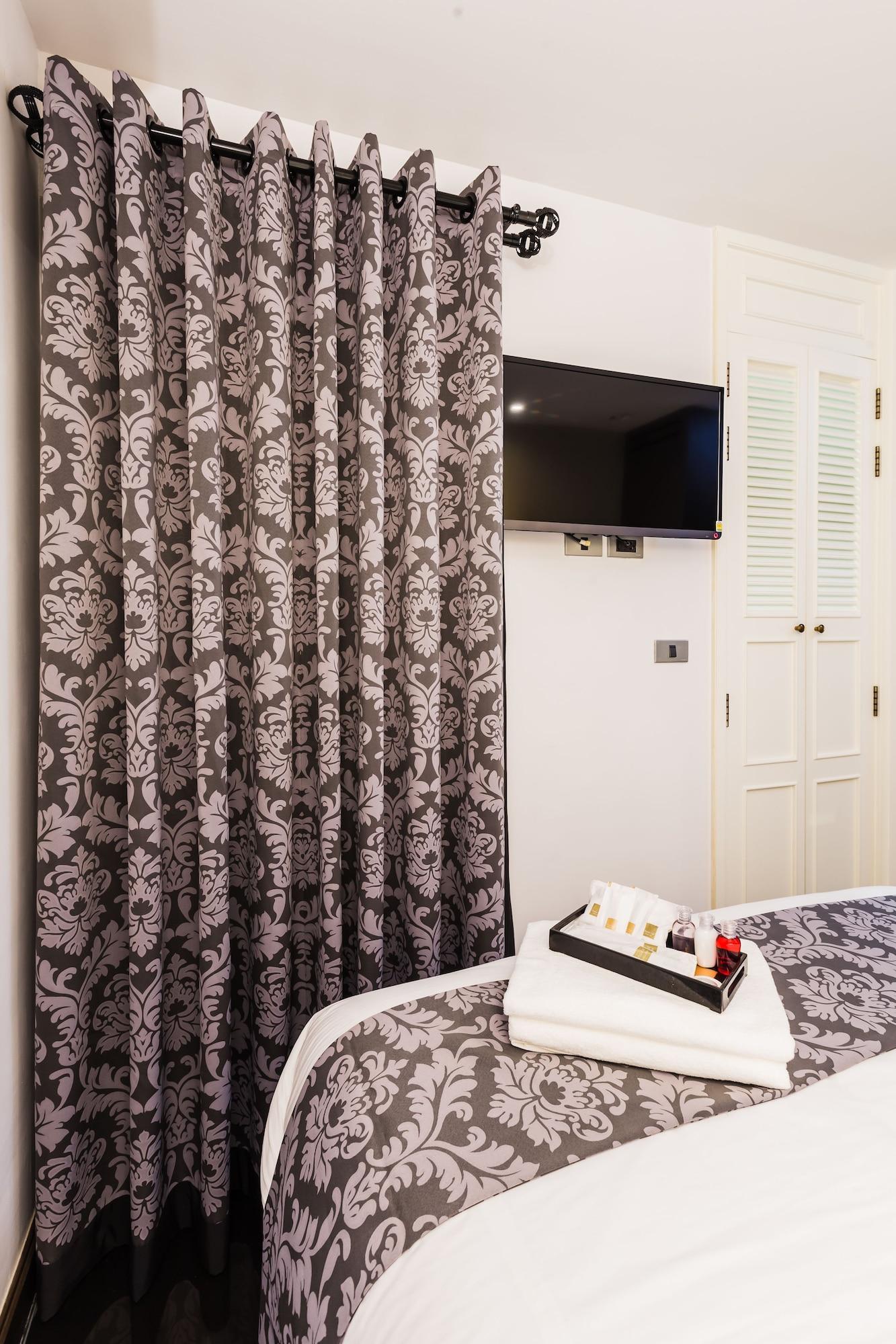 The Fah Silom Hotel Bangkok Ngoại thất bức ảnh