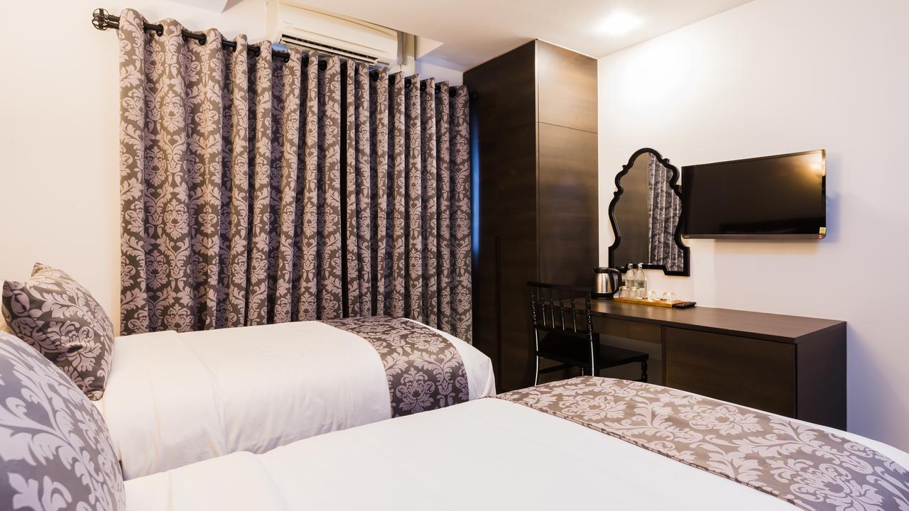 The Fah Silom Hotel Bangkok Ngoại thất bức ảnh