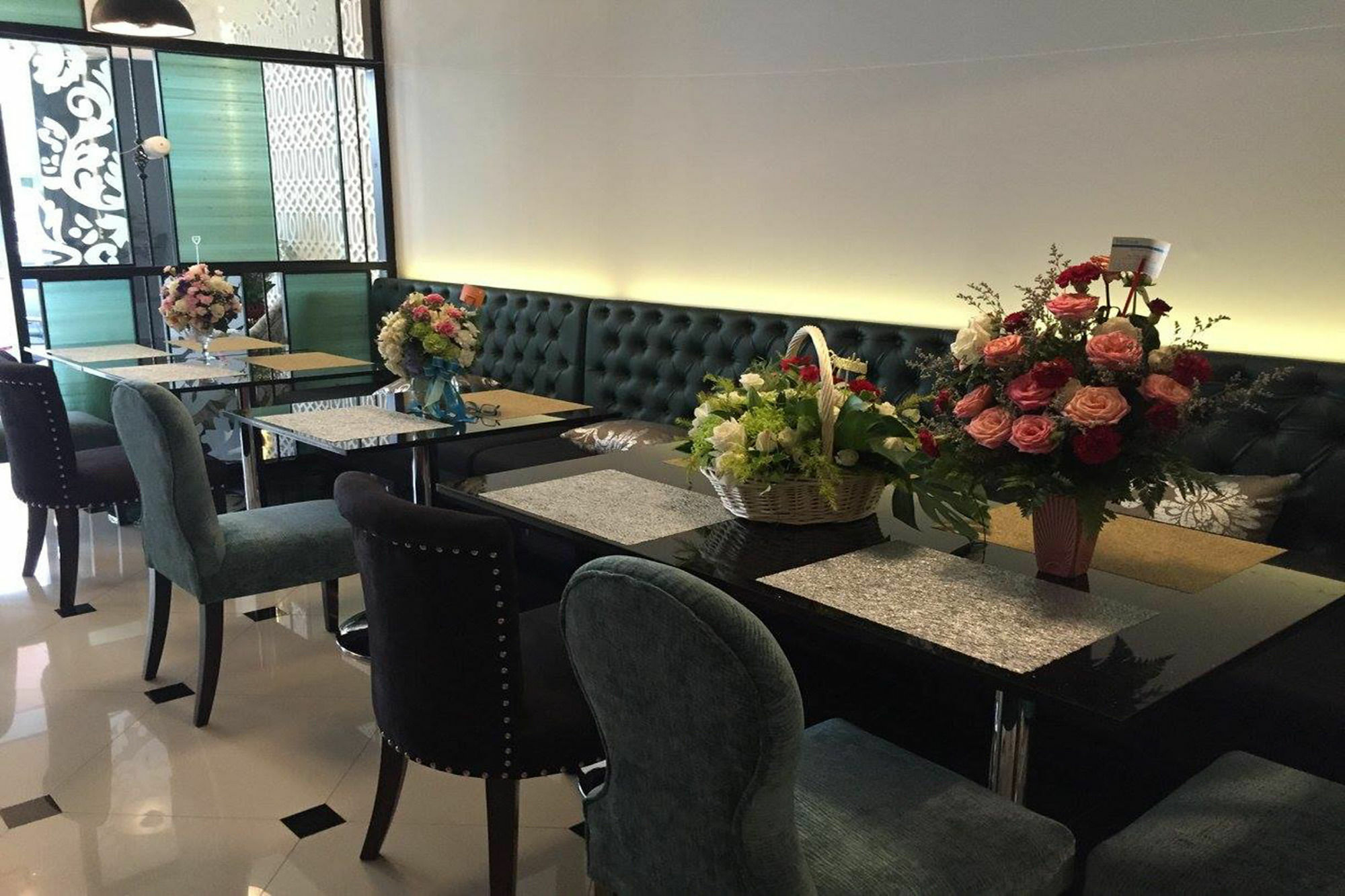 The Fah Silom Hotel Bangkok Ngoại thất bức ảnh